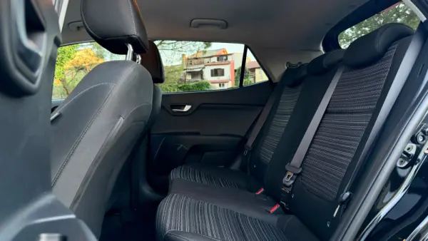 Kia Stonic Drive 27