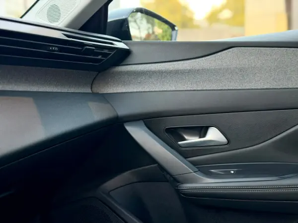 Peugeot 308 Allure Pack 15