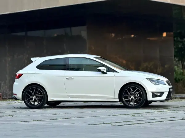 SEAT Leon SC 2.0 TDI FR S/S 29