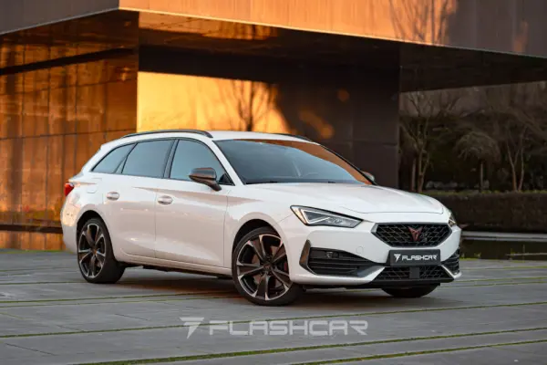 Cupra Leon ST 1.4 e-Hybrid VZ DSG 9