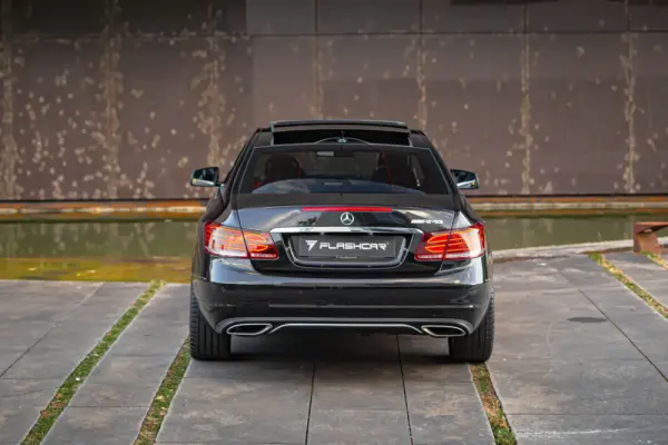 Mercedes-Benz E 220 31