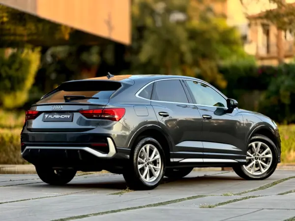 Audi Q3 Sportback 35 TDI S line S tronic 31