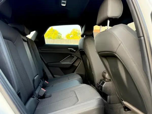 Audi Q3 Sportback 24