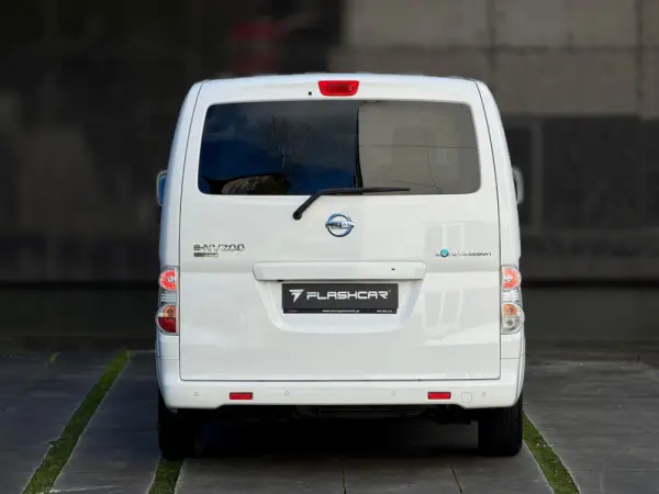 Nissan e-NV200 Combi 5L Comfort 2 Portas 22