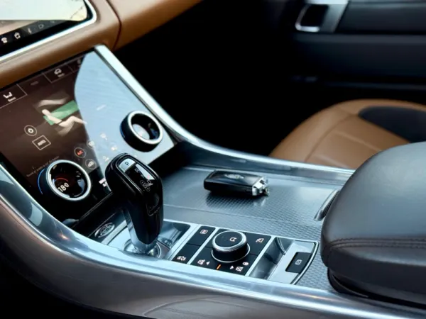 Land Rover Range Rover Sport 2.0 Si4 PHEV Autobiography Dynamic 42