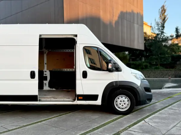 Citroën Jumper 2.2 BlueHDi 35 Heavy L4 CD 7