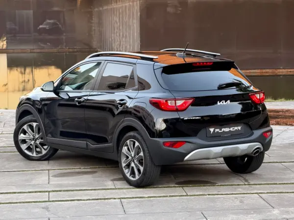 Kia Stonic Drive 8