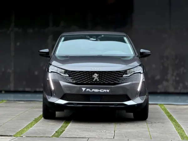 Peugeot 3008 1.2 PureTech Allure Pack EAT8 19