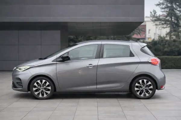 Renault Zoe (c/ Bateria) Z.E. 50 INTENS 7