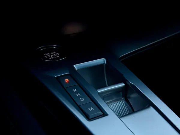 Peugeot 308 SW 1.2 PureTech Allure EAT6 18