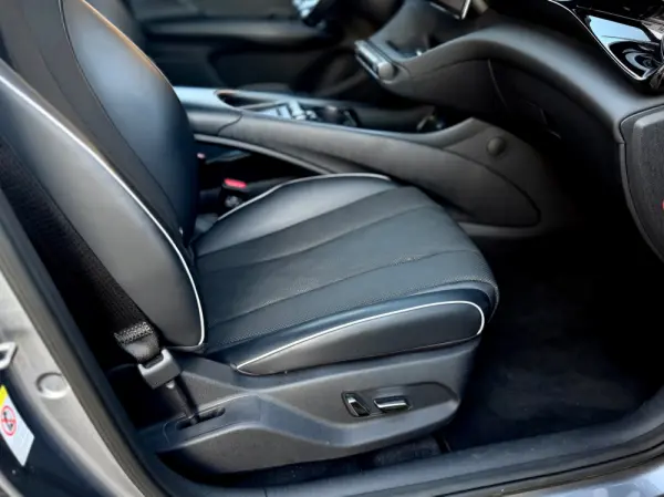 BYD Dolphin Comfort 6