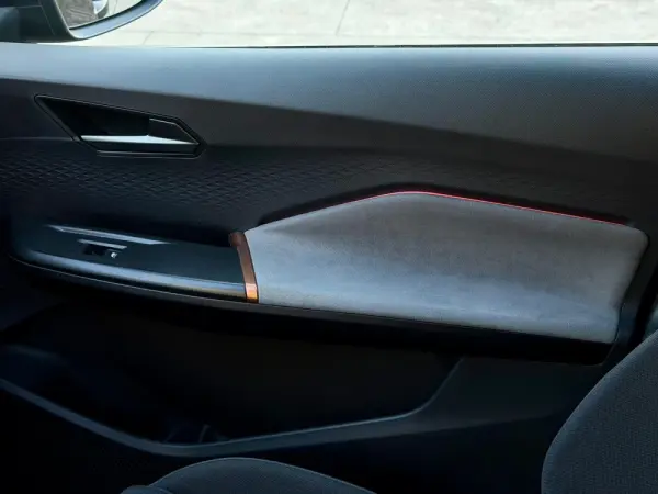Cupra Born 77 kWh e-Boost Plus 25