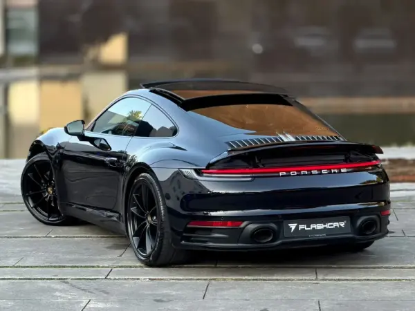 Porsche 911 (992) Carrera 4 PDK 43