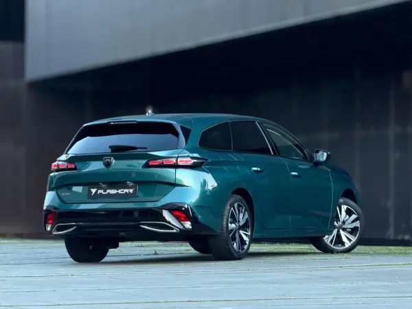 Peugeot 308 SW 1.2 PureTech Allure EAT6 22