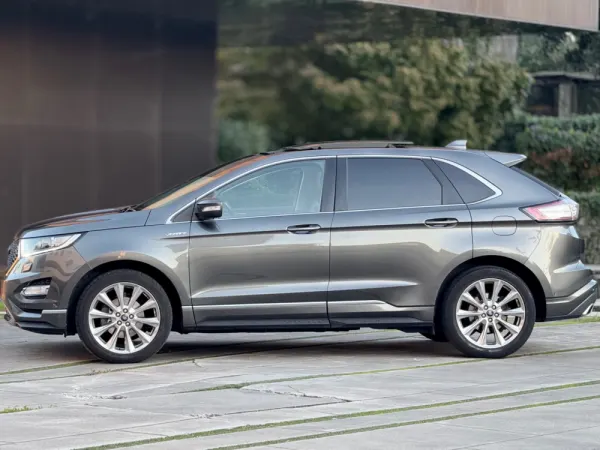 Ford Edge 2.0 TDCi Vignale Powershift 14