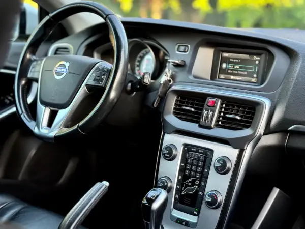 Volvo V40 ocean race 3