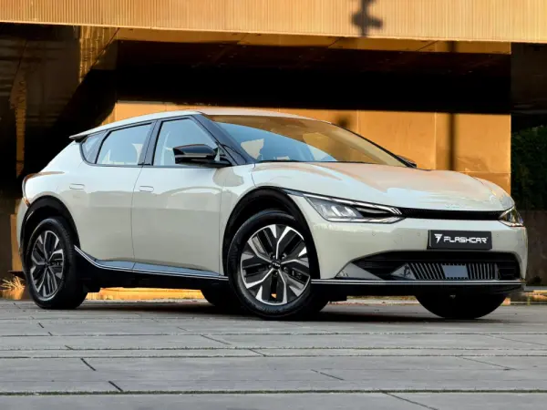 Kia EV6 Tech 12