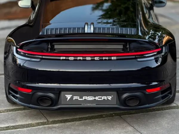 Porsche 911 (992) Carrera 4 PDK 42