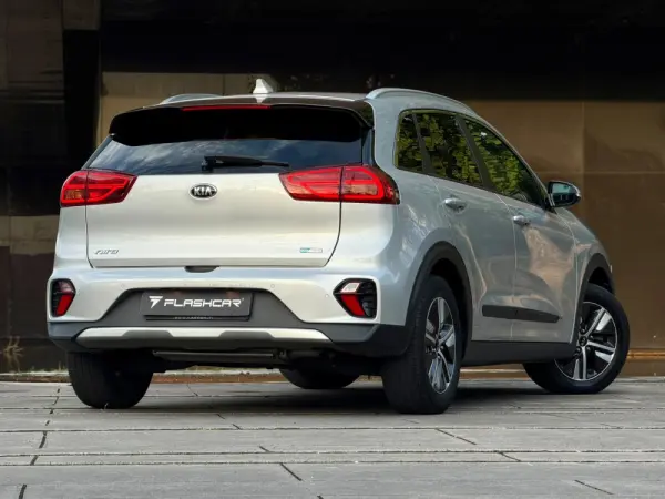 Kia Niro 1.6GDI HEV (Híbrido) TX 27