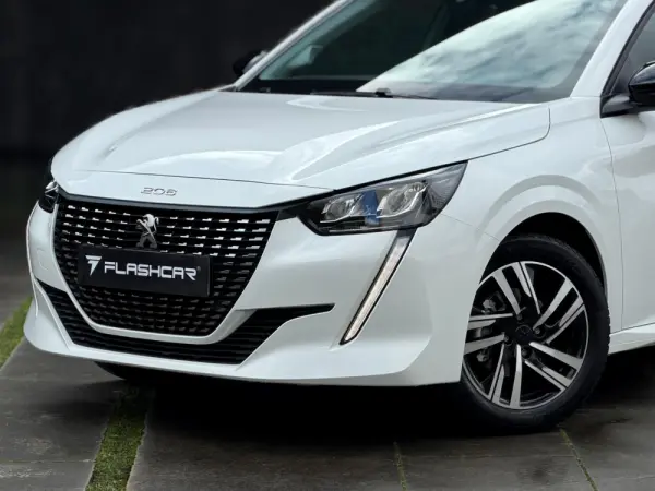 Peugeot 208 1.2 PureTech Allure Pack 5