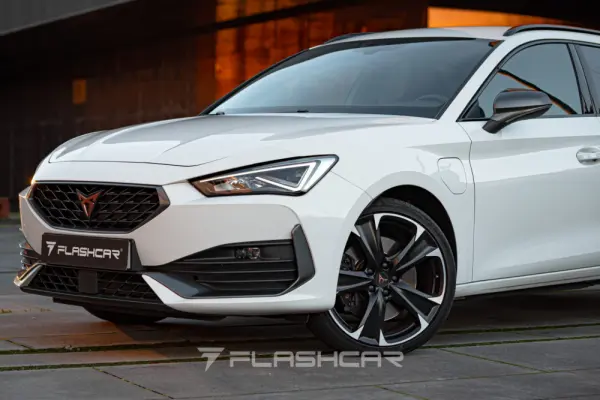 Cupra Leon ST 1.4 e-Hybrid VZ DSG 26