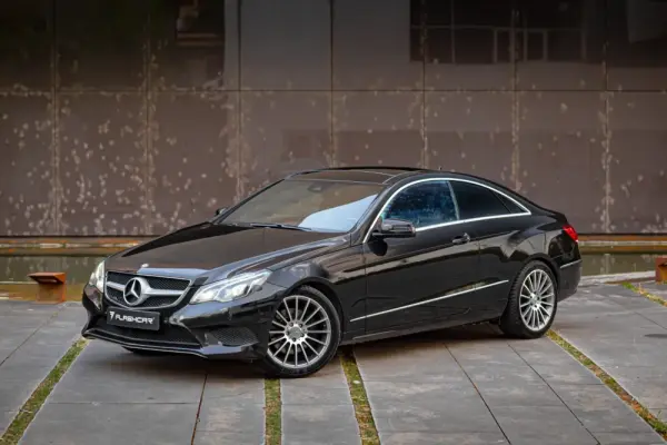 Mercedes-Benz E 220 16
