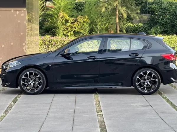 BMW 118 i Pack Desportivo M Auto 24