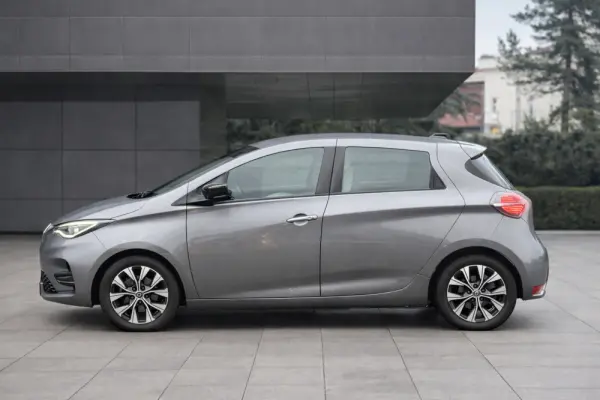 Renault Zoe (c/ Bateria) Z.E. 50 INTENS 4