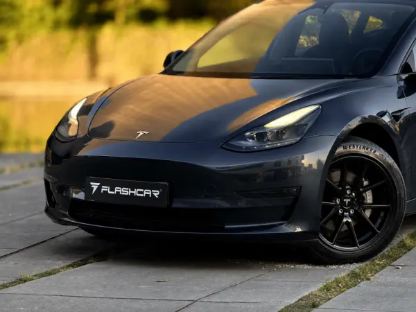 Tesla Model 3 Long Range AWD Dual Motor 7