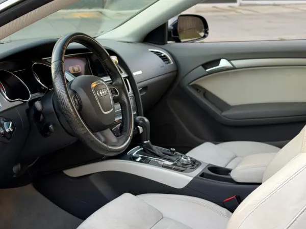 Audi A5 Advanced 14