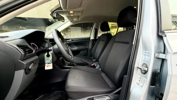 Volkswagen T-Cross 1.0 STI Life 95cv 9