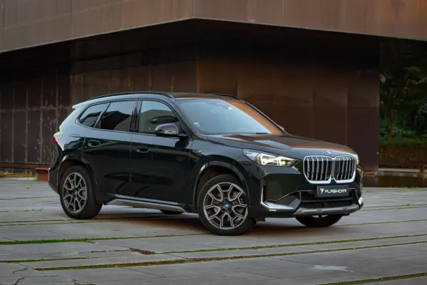 BMW X1 xDrive30e 1