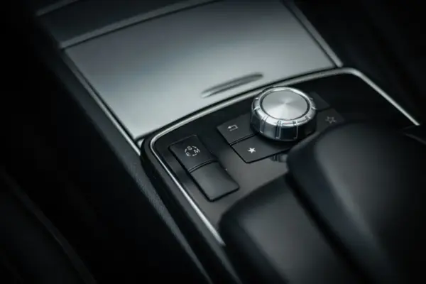 Mercedes-Benz E 220 49