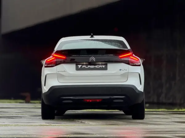 Citroën e-C4 50 kWh C-Séries 12