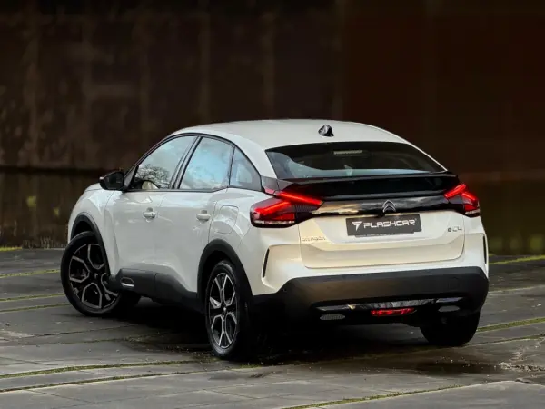 Citroën e-C4 C-Series 12