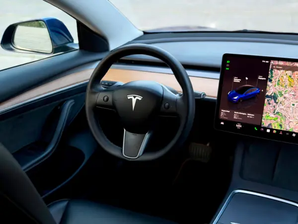 Tesla Model 3 Long Range AWD Dual Motor 14