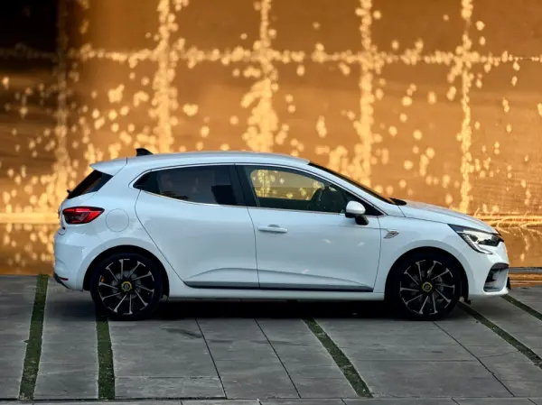 Renault Clio E.tech Hubrid RS-line 31
