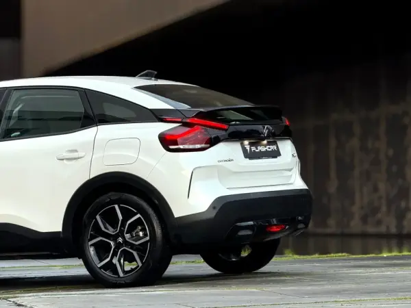 Citroën e-C4 50 kWh C-Series 11