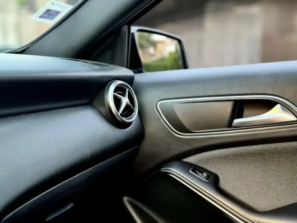 Mercedes-Benz A 180 18