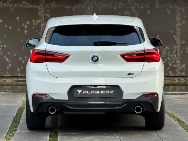 BMW X2 18 d sDrive Auto X Pack M 9