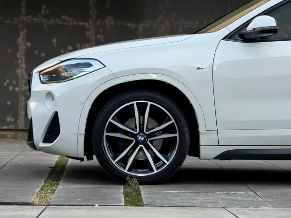 BMW X2 18 d sDrive Auto X Pack M 41