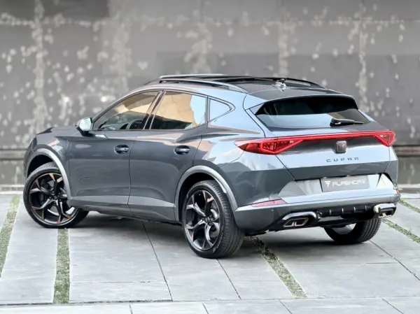 Cupra Formentor 1.4 e-Hybrid DSG VZ 18