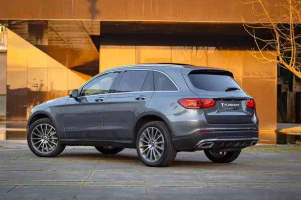 Mercedes-Benz GLC 300 de 4Matic 10