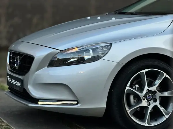 Volvo V40 ocean race 19
