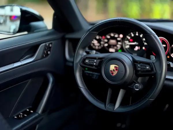 Porsche 911 (992) Carrera 4 PDK 20