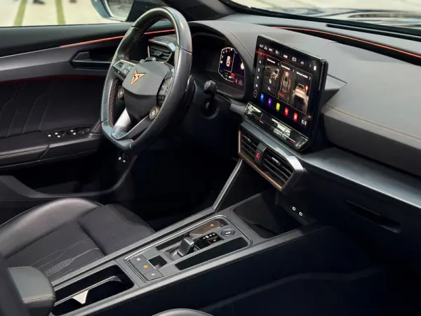 Cupra Formentor 1.4 e-Hybrid DSG VZ 24