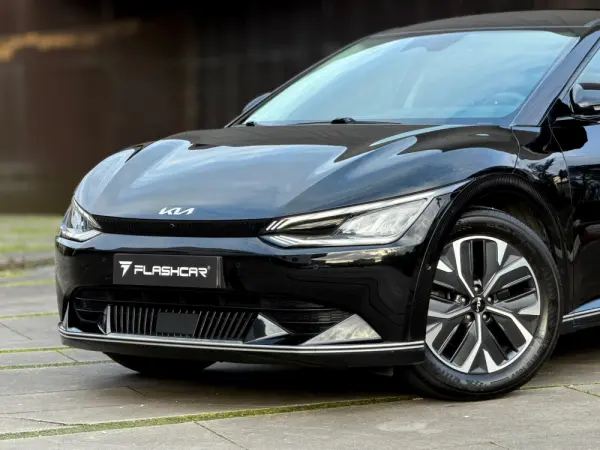 Kia EV6 77.4 kWh Earth 11