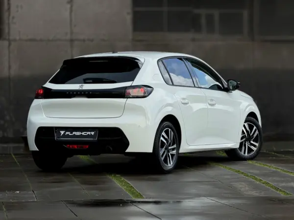 Peugeot 208 1.2 PureTech Allure Pack 23