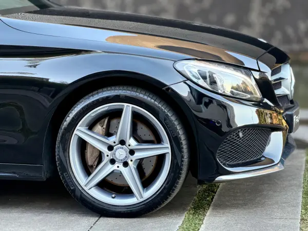 Mercedes-Benz C 250 d 4Matic Station 9G-TRONIC AMG Line 14
