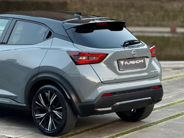 Nissan Juke 1.0 DIG-T N-Design Black 19